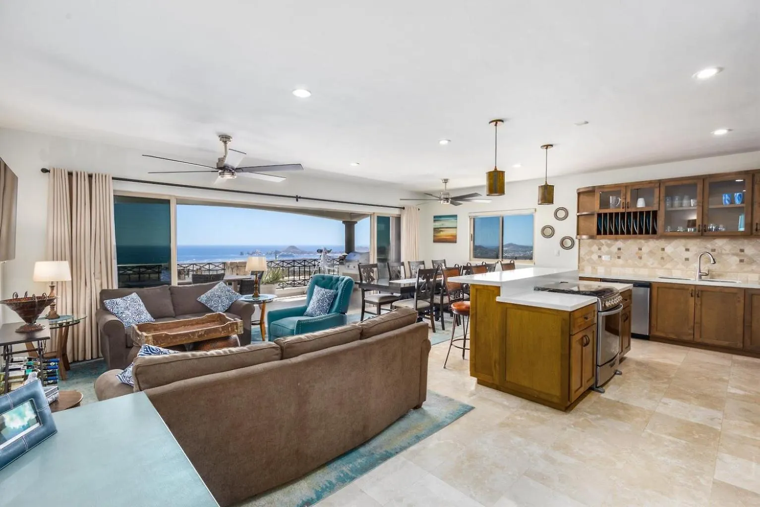 Mesmerizing Ocean & Arch Views King Beds Pool Luxury Family Friendly Cabo San Lucas
